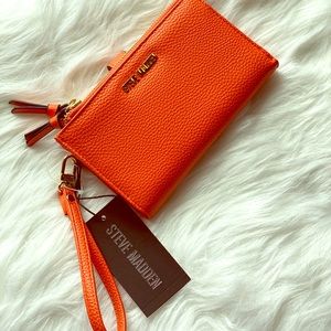 Steve Madden wrislet